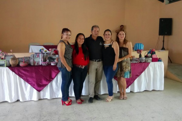 img-20170929-wa00724D0C0E13-2AAA-15D9-1F26-6DF870AF31CA.jpg